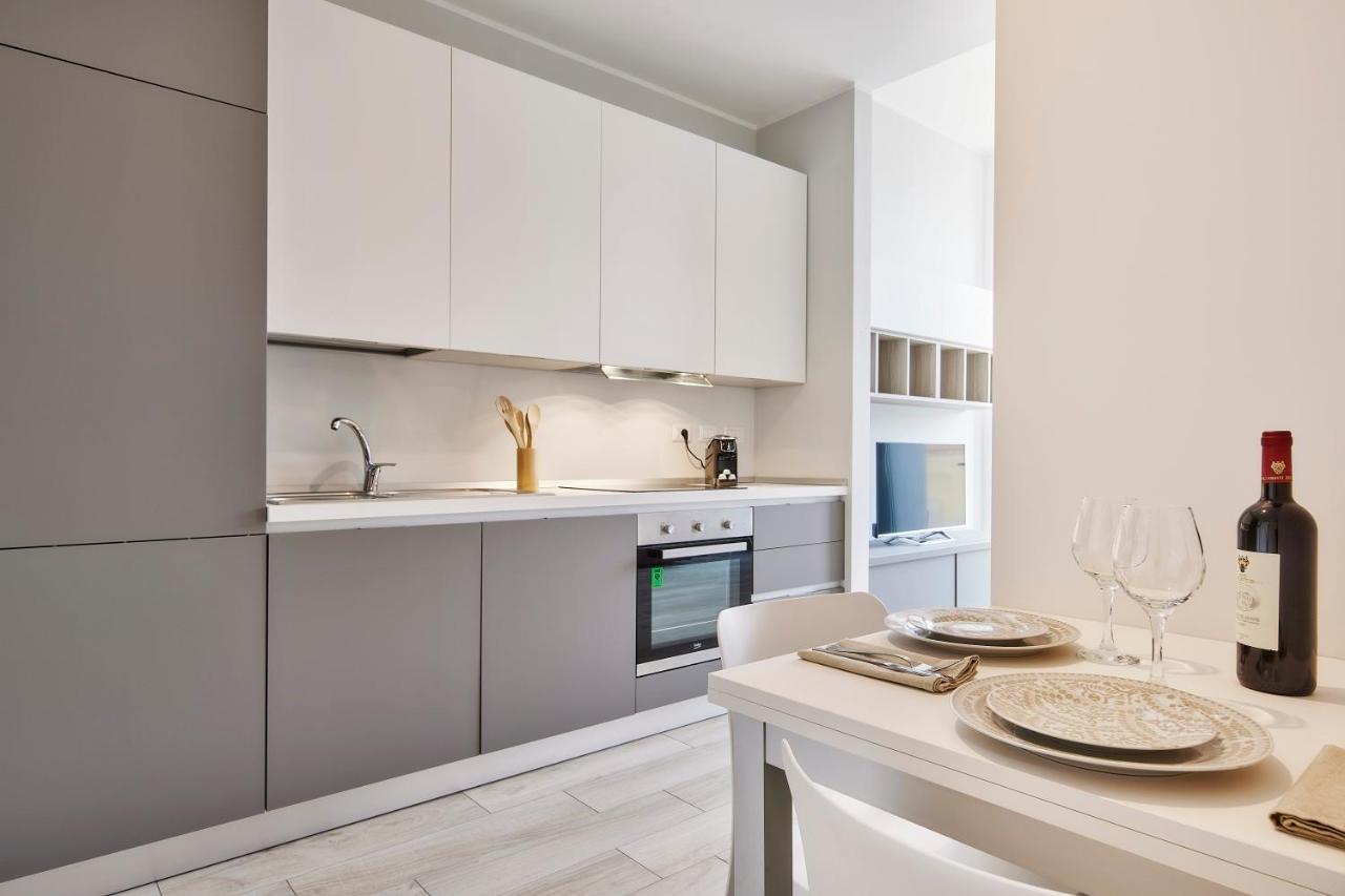 Monviso Modern - Exclusive Apartment Milano Exterior foto